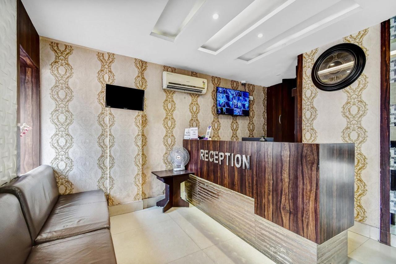 Capital O Kabita Guest House Near Acropolis Mall Kolkata Exterior photo
