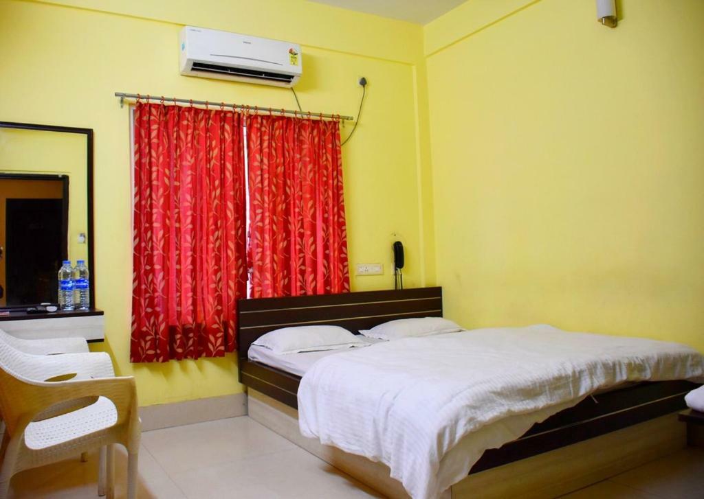 Capital O Kabita Guest House Near Acropolis Mall Kolkata Exterior photo